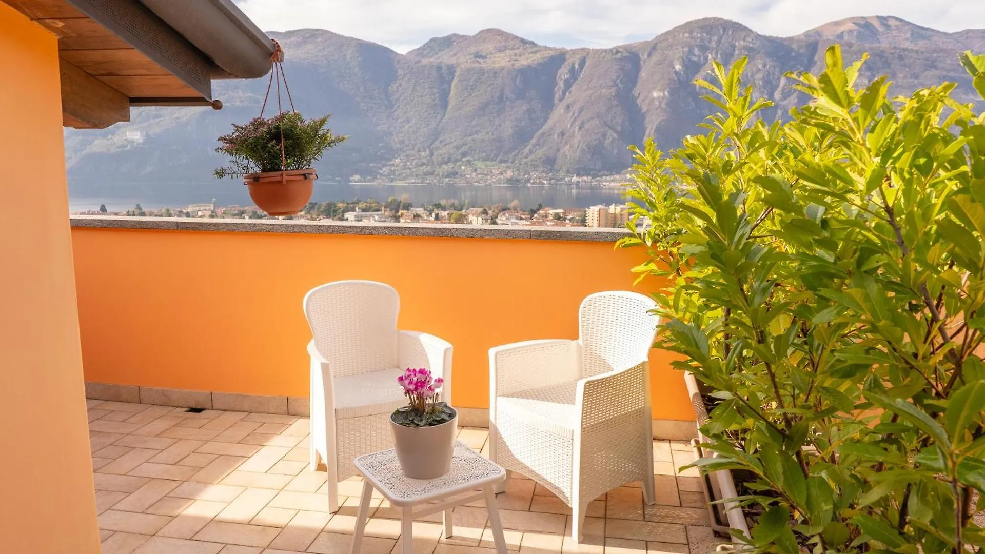 Larius Apartment - Como Lake View Mandello del Lario 0*,