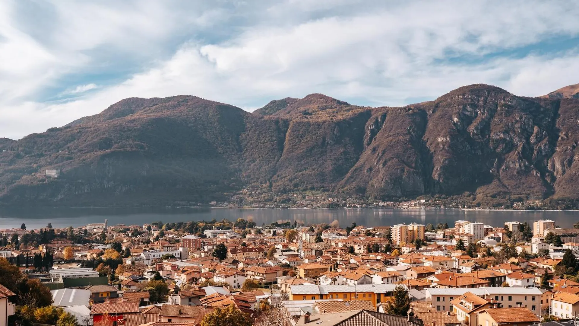 Larius Apartment - Como Lake View Mandello del Lario